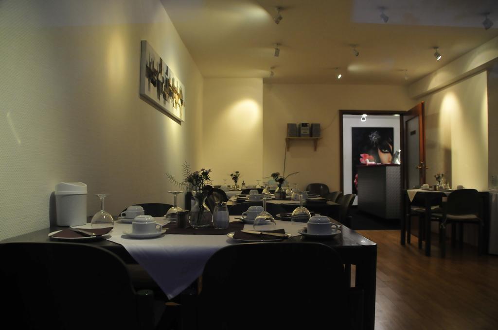 Hotel Zum Brunnen Friedberg  Εξωτερικό φωτογραφία
