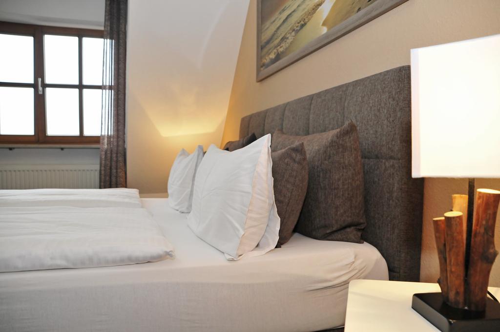 Hotel Zum Brunnen Friedberg  Εξωτερικό φωτογραφία