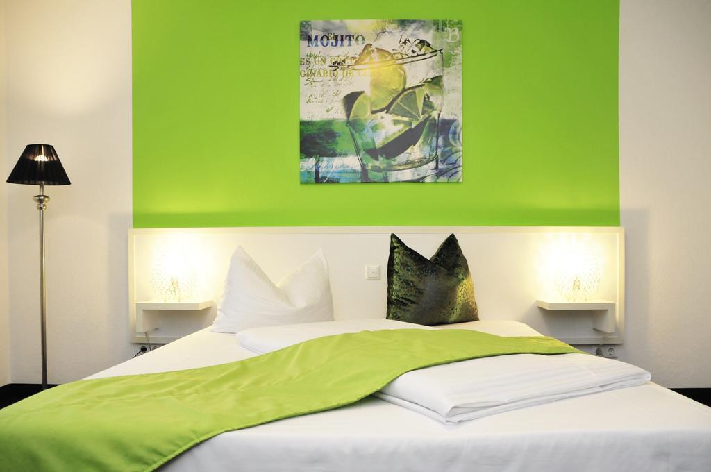 Hotel Zum Brunnen Friedberg  Εξωτερικό φωτογραφία